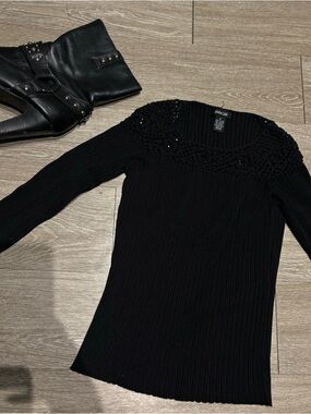 Dolce Cabo Vintage Beaded Y2K Witchy Knit Top